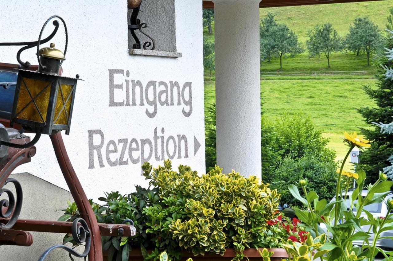 Hotel Badischer Hof Biberach bei Offenburg エクステリア 写真