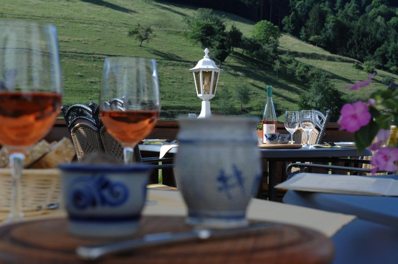 Hotel Badischer Hof Biberach bei Offenburg エクステリア 写真